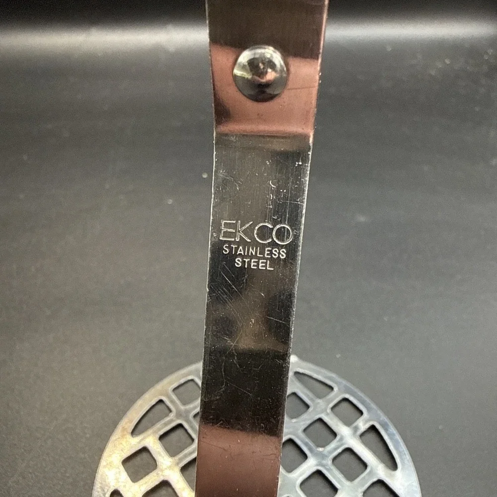 EKCO Potato Masher Stainless Steel Brown Plastic‎ Handle Made Japan